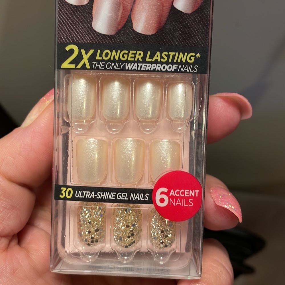 imPRESS Nails - Picture 2 of 7